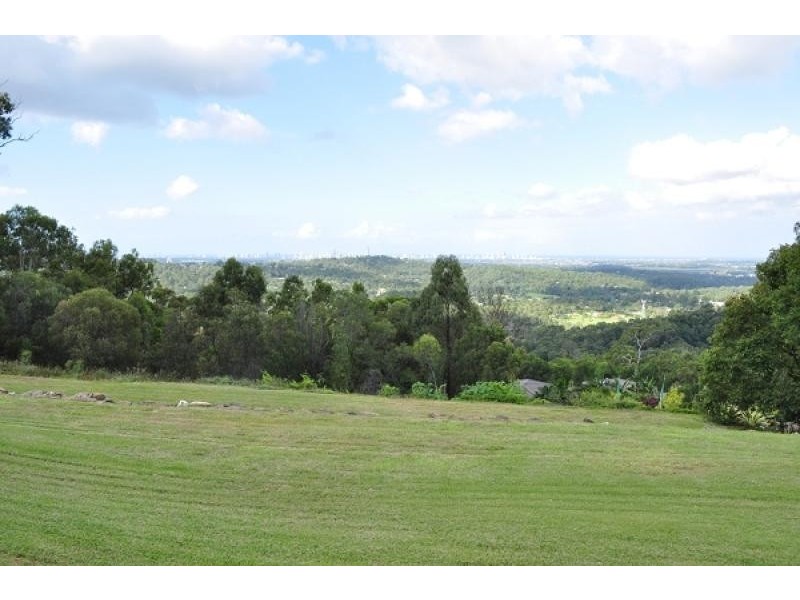 48 Glenrowan Drive, Tallai QLD 4213