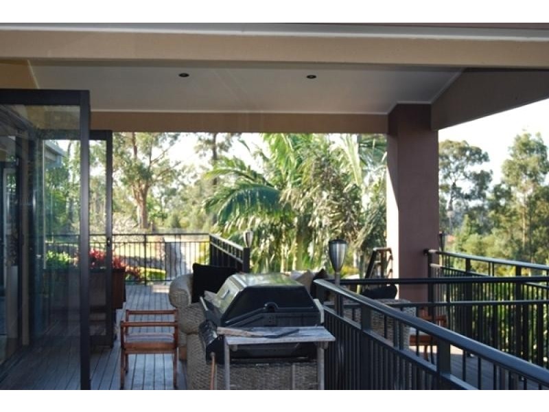 48 Glenrowan Drive, Tallai QLD 4213