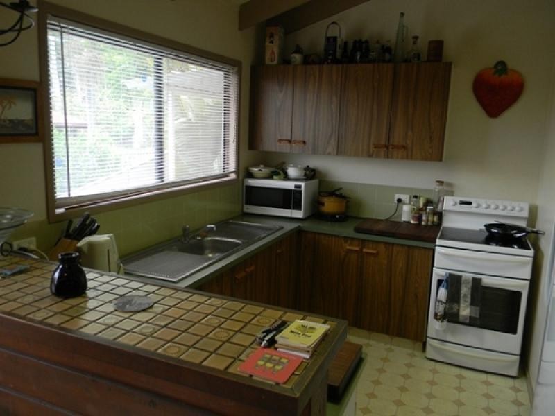 5 Sherwood Cl, Mudgeeraba QLD 4213