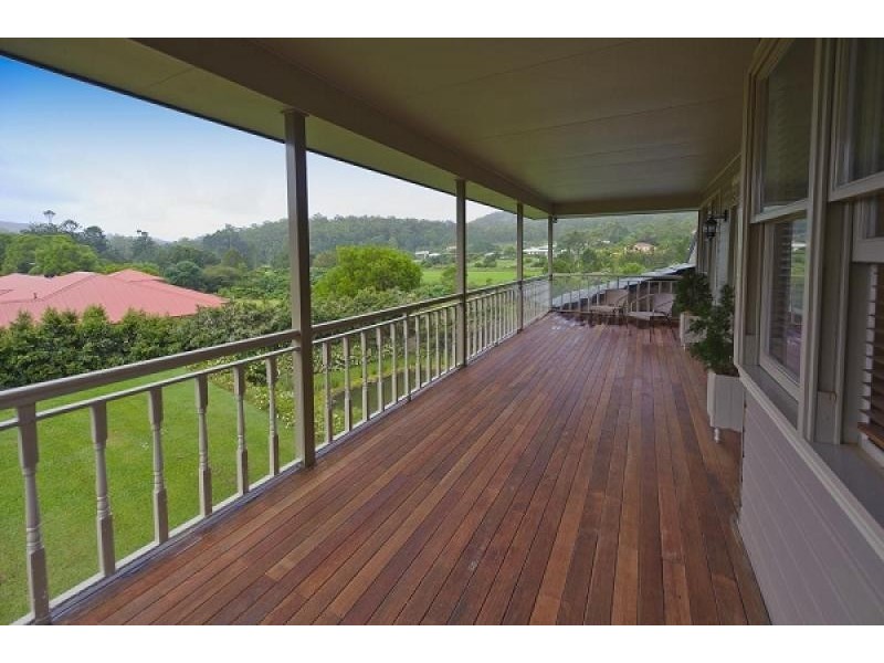 14 Fairy Wren Court, Bonogin QLD 4213