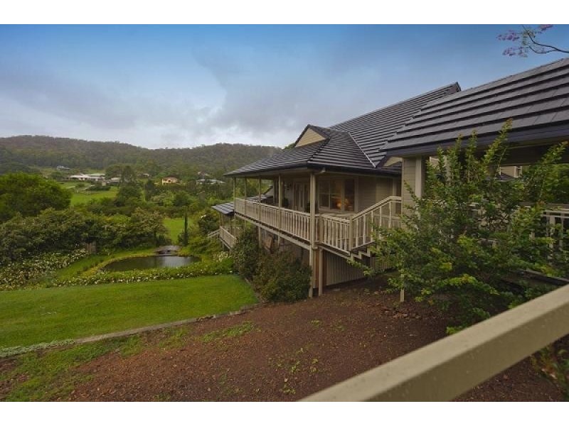 14 Fairy Wren Court, Bonogin QLD 4213