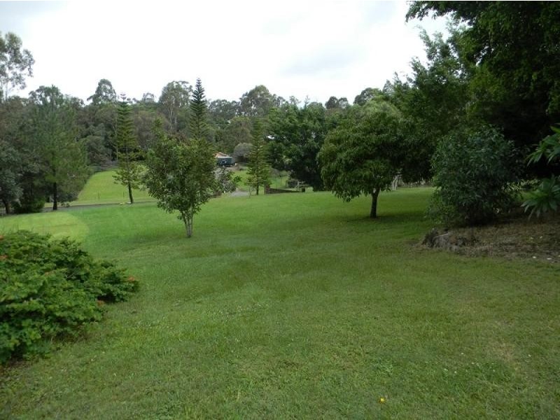 9 Carl Lentz Court, Worongary QLD 4213