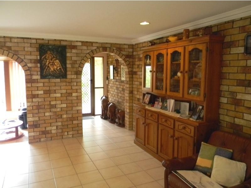 9 Carl Lentz Court, Worongary QLD 4213