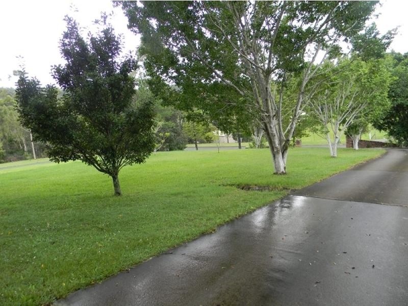 9 Carl Lentz Court, Worongary QLD 4213