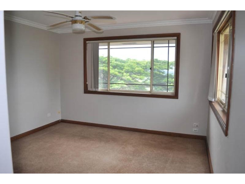 136 Strawberry Road, Mudgeeraba QLD 4213