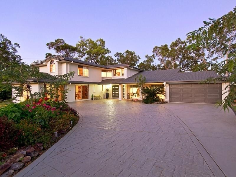 34 Walker Drive, Worongary QLD 4213