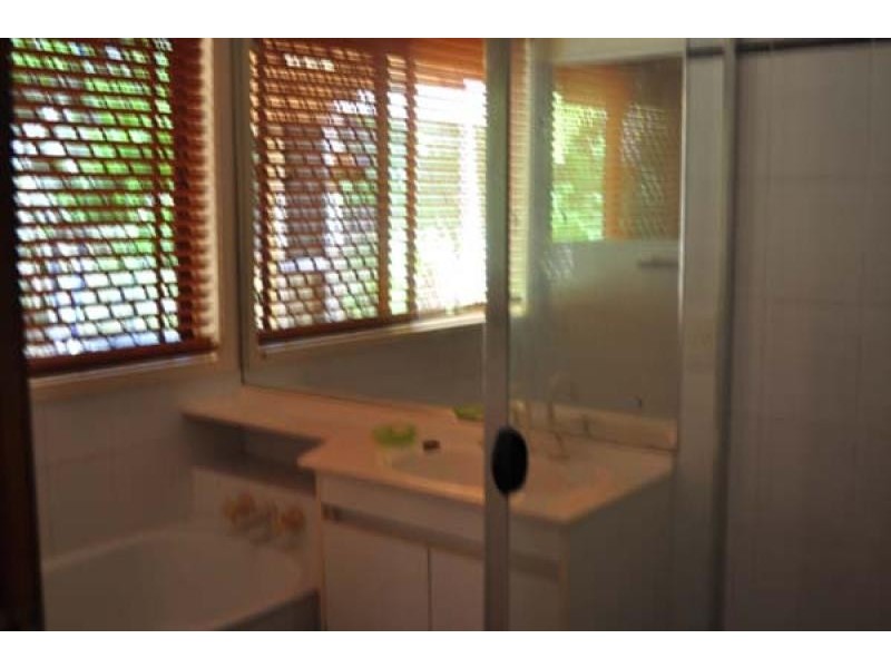 20 Johns Road, Mudgeeraba QLD 4213