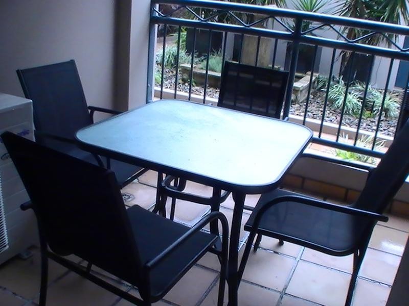 Unit 4/21 Peerless Avenue, Mermaid Beach QLD 4218