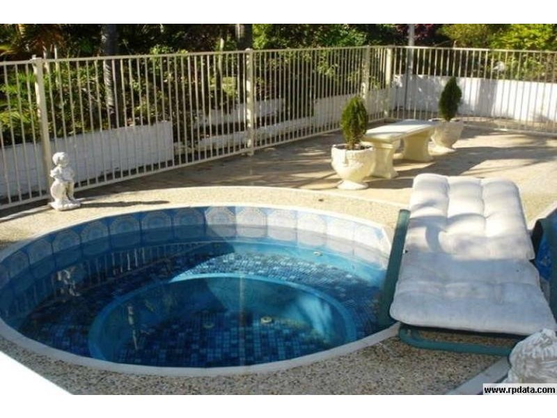 175 MUDGEERABA RD, Tallai QLD 4213