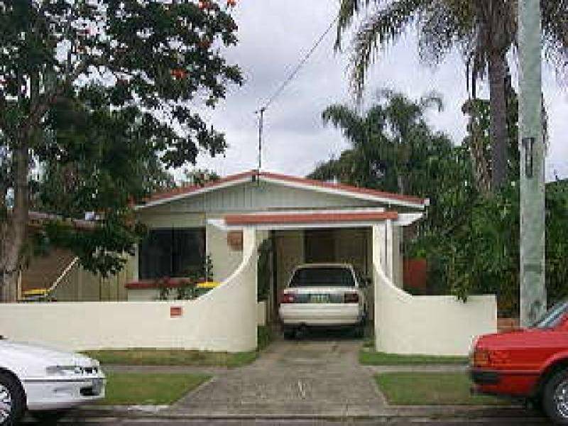 96 NOBBY PARADE, Miami QLD 4220