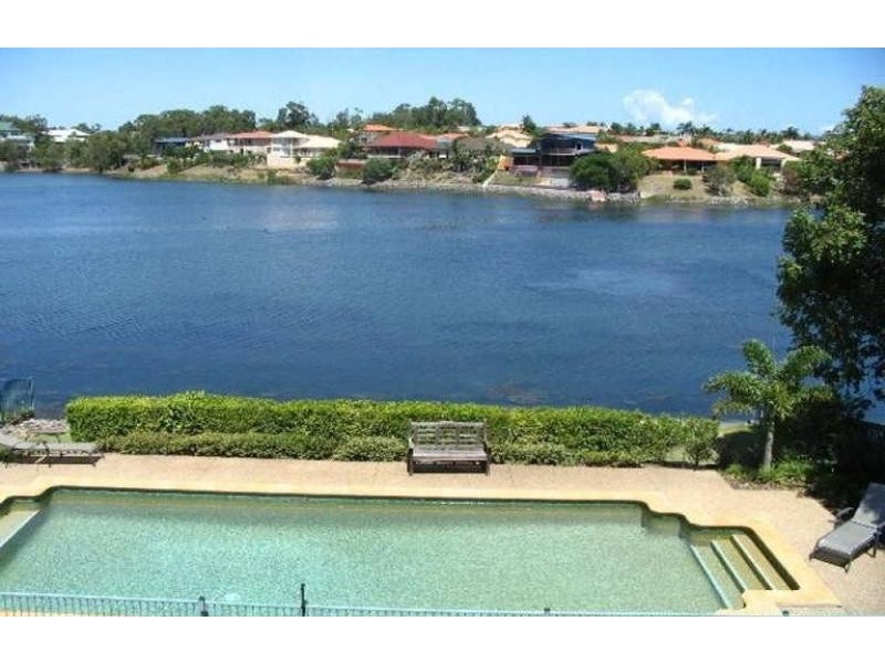 128A CAMBERWELL CIRCUIT, Robina QLD 4226