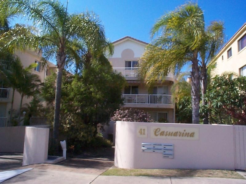 UNIT 1/41 AUSTRALIA AVENUE, Broadbeach QLD 4218