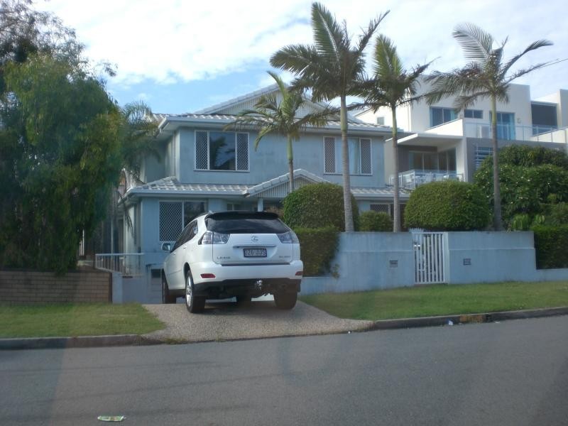 49 HERON AVENUE, Mermaid Beach QLD 4218