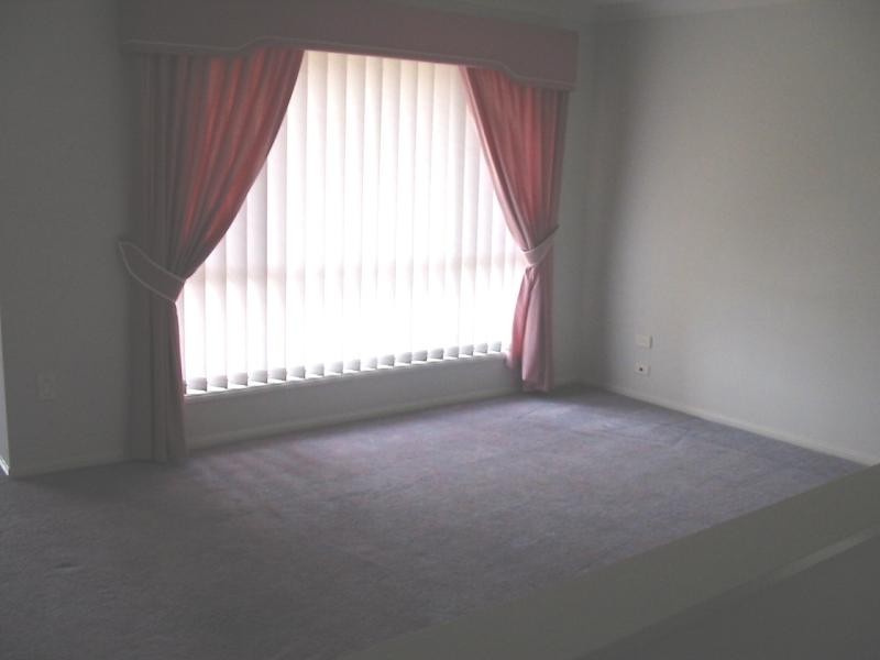 36 BREAKWATER ROAD, Robina QLD 4226