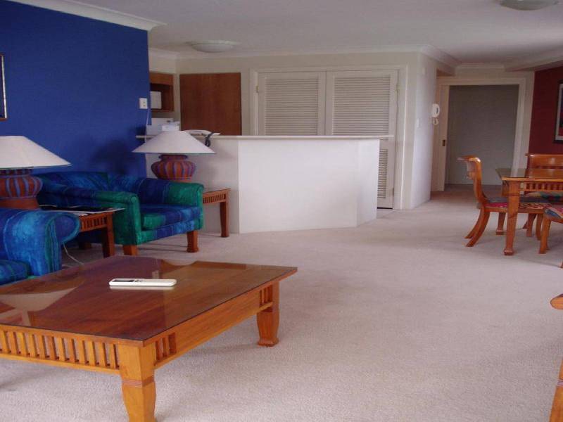 Broadbeach QLD 4218