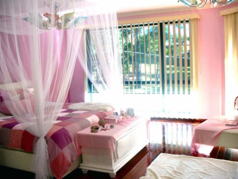 22 CARINYAH CRESCENT, Castle Hill NSW 2154