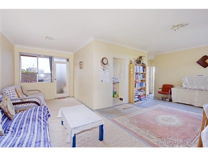 Unit 9, 11 Station Street East, Harris Park NSW 2150