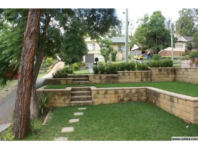 24 Allambie Avenue, Northmead NSW 2152