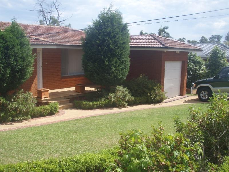 13 Somerset Drive, North Rocks NSW 2151