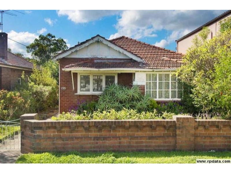 135 Cabarita Road, Cabarita NSW 2137