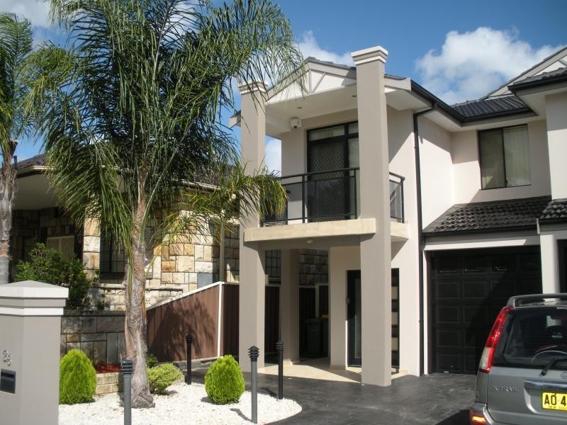 26 Earl Street, Merrylands NSW 2160