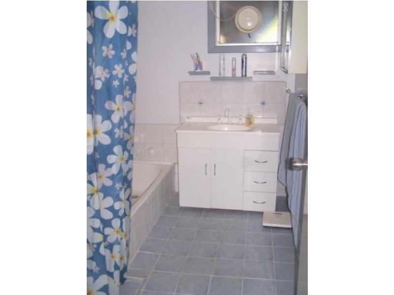 9 BEEFWOOD ST, Kununurra WA 6743