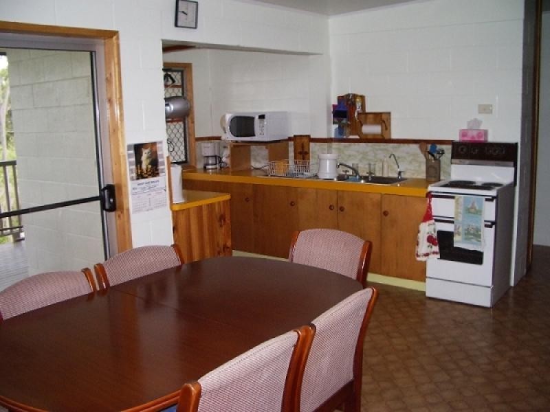 218 c McIlwraith Road, Gin Gin QLD 4671