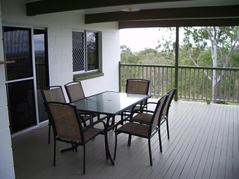 218 c McIlwraith Road, Gin Gin QLD 4671