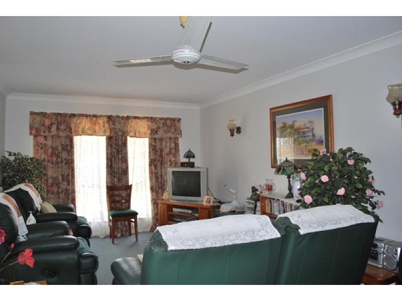 24 Stevenson Street, Kepnock QLD 4670
