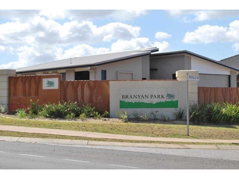 26 Neville Drive, Branyan QLD 4670