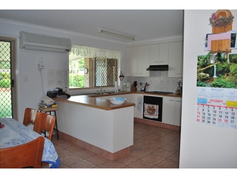 8 Maike Street, Kalkie QLD 4670