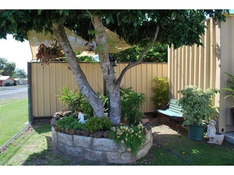 24 Stevenson Street, Kepnock QLD 4670