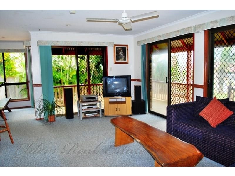 201 Atkinsons Rd, Elliott Heads QLD 4670