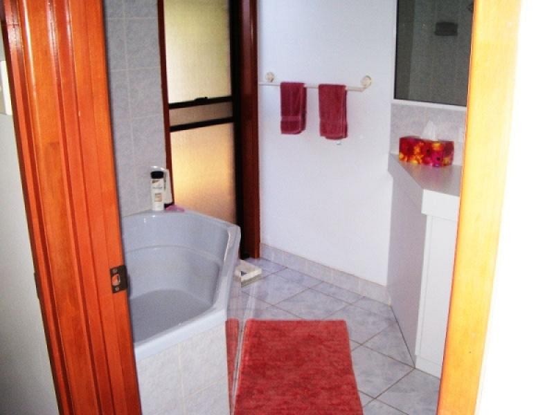 201 Atkinsons Rd, Elliott Heads QLD 4670