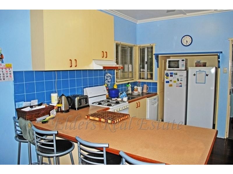 2 Bunda St, Bundaberg East QLD 4670