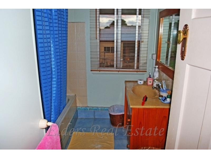 2 Bunda St, Bundaberg East QLD 4670