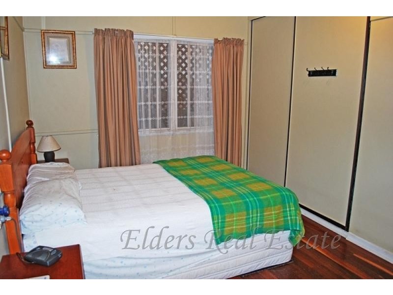 2 Bunda St, Bundaberg East QLD 4670