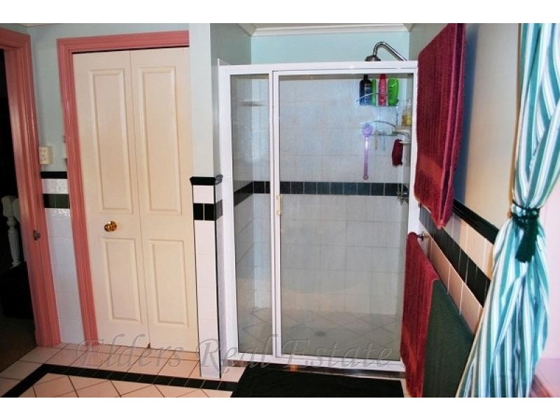 15 A Lovers Walk, Bundaberg QLD 4670
