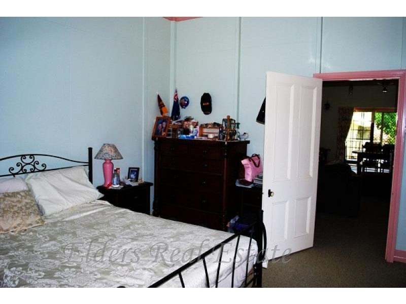 15 A Lovers Walk, Bundaberg QLD 4670