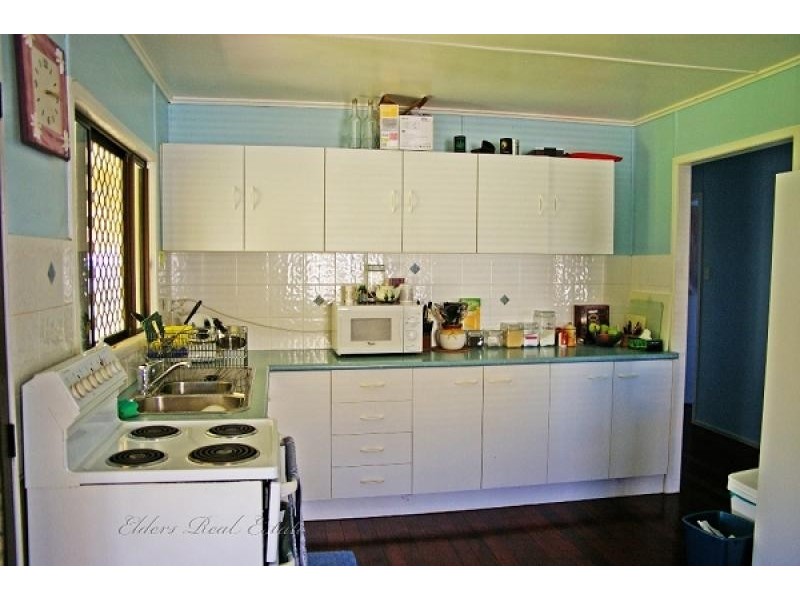 17 Morshead Street., Avenell Heights QLD 4670