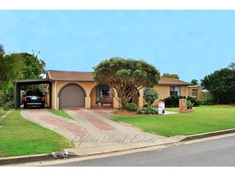 47 Sinclair St., Avenell Heights QLD 4670