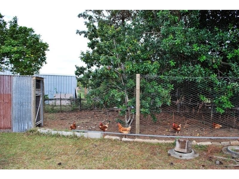 11 Redmond St, Avenell Heights QLD 4670