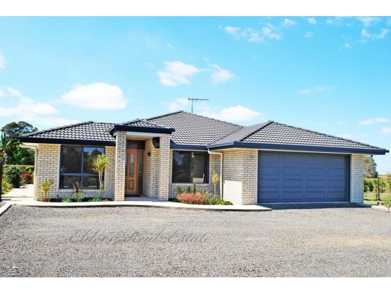 15 Black Beauty Court, Kensington QLD 4670