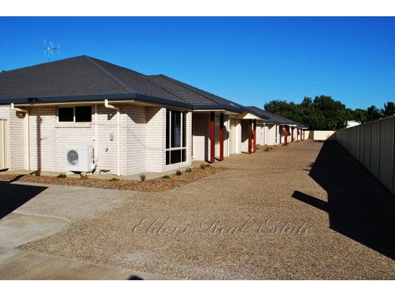 Unit 2, 26 Dunn Road, Avenell Heights QLD 4670