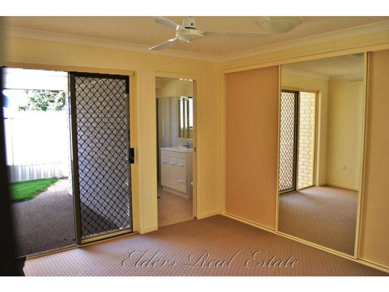 Unit 2, 26 Dunn Road, Avenell Heights QLD 4670
