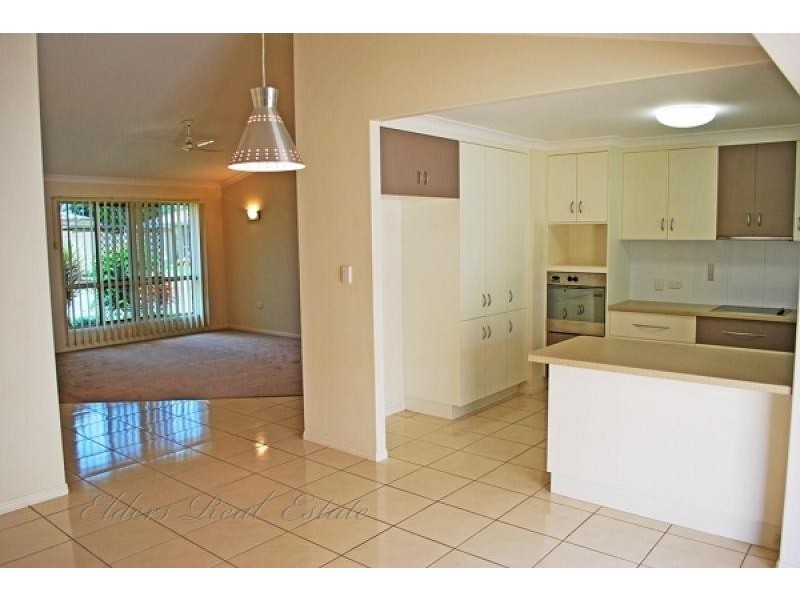 Unit 7, 45 Thabeban St., Avenell Heights QLD 4670