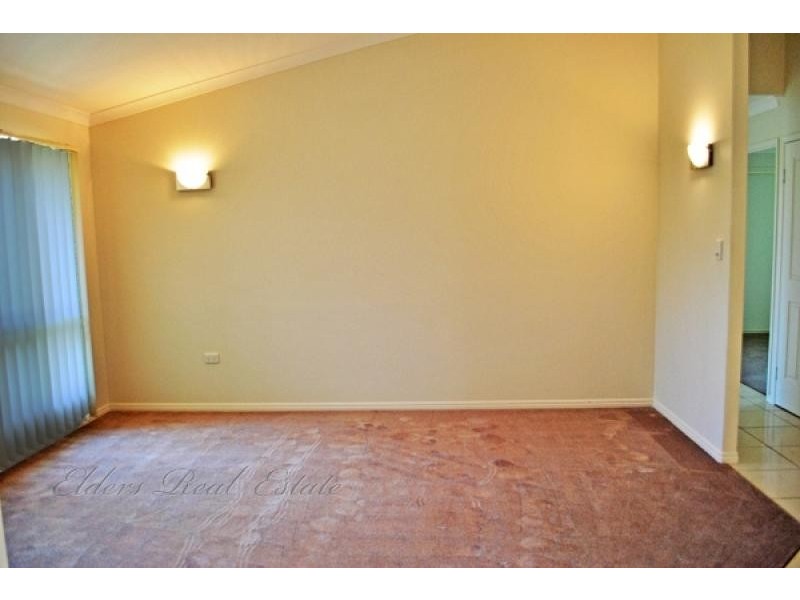 Unit 7, 45 Thabeban St., Avenell Heights QLD 4670