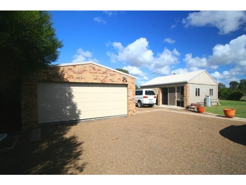 14 Clydesdale Avenue, Branyan QLD 4670