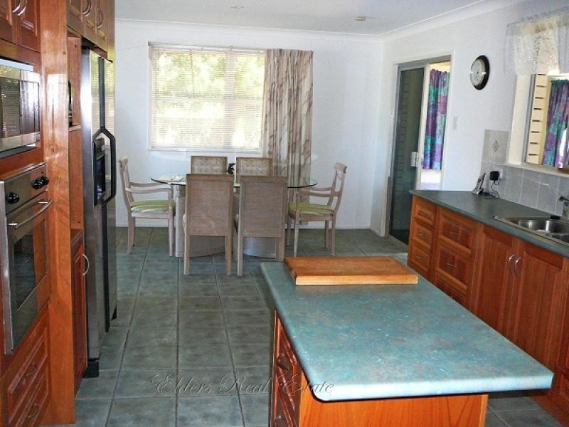 48 The Esplanade., Elliott Heads QLD 4670