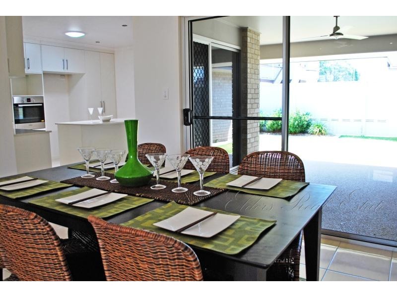 Unit 1/7 Elliott Heads Rd, Kepnock QLD 4670